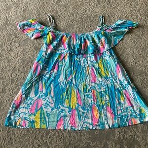 GUC condition cold shoulder shirt